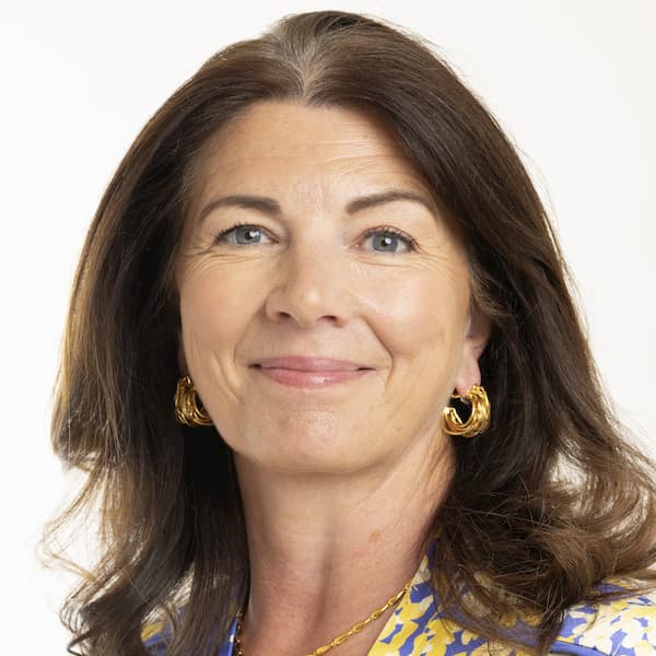 Who’s Moving Where In Wealth Management? – Foster Denovo, Peel Hunt, Others 